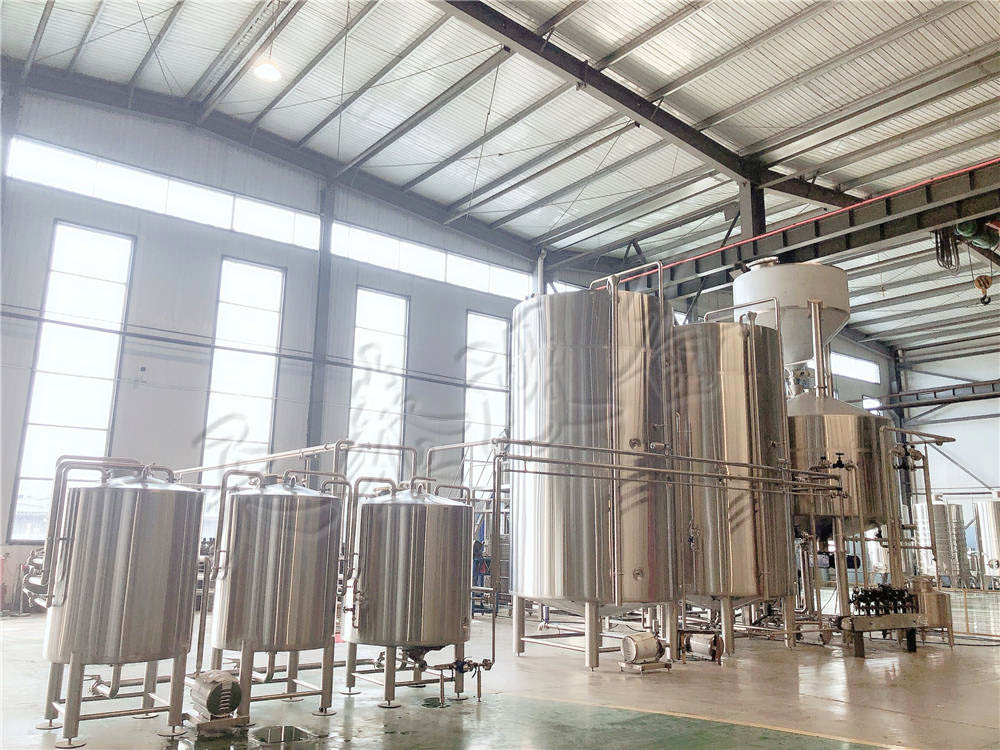 啤酒設(shè)備廠分享使用玉米輔料的注意事項