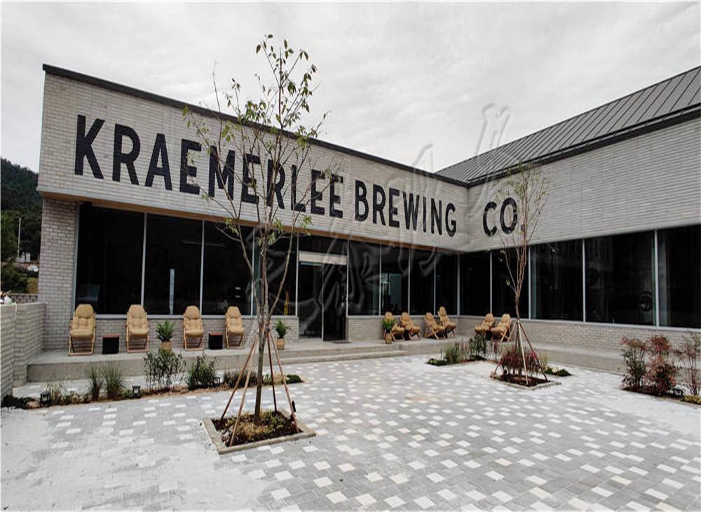 啤酒設(shè)備中貼標機的工作步驟